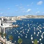 Lejlighed Stunning Beachdrop 3br With Amazing Views By 360 Estates San Pawl il-Baħar