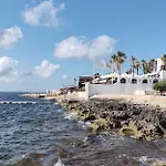 Lejlighed Stunning Beachdrop 3br With Amazing Views By 360 Estates San Pawl il-Baħar