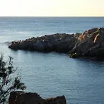 Stunning Beachdrop 3br With Amazing Views By 360 Estates