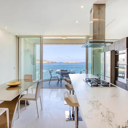 Stunning Beachdrop 3br With Amazing Views By 360 Estates * St. Paul's Bay