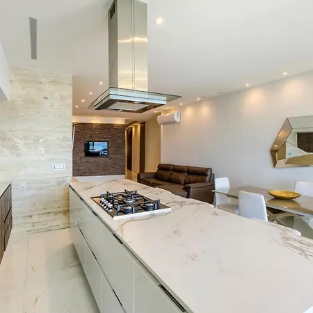 Modern 3br In St Pauls Bay With Sea Views