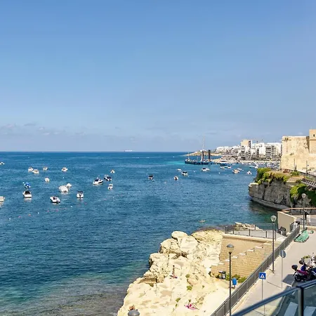 Apartman Modern 3br In St Pauls Bay With Sea Views