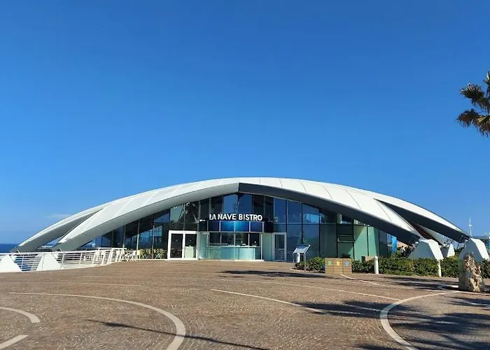 Stunning Beachdrop 3br With Amazing Views By 360 Estates Appartamento