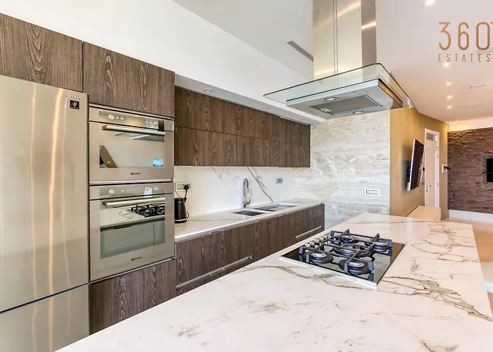 Stunning Beachdrop 3br With Amazing Views By 360 Estates Appartamento *