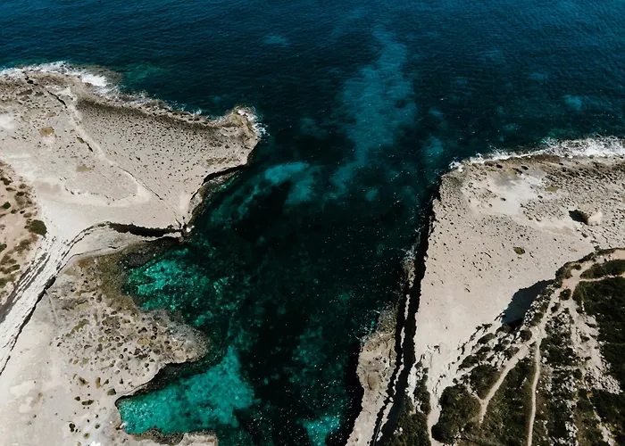 Stunning Beachdrop 3br With Amazing Views By 360 Estates Appartamento St. Paul's Bay