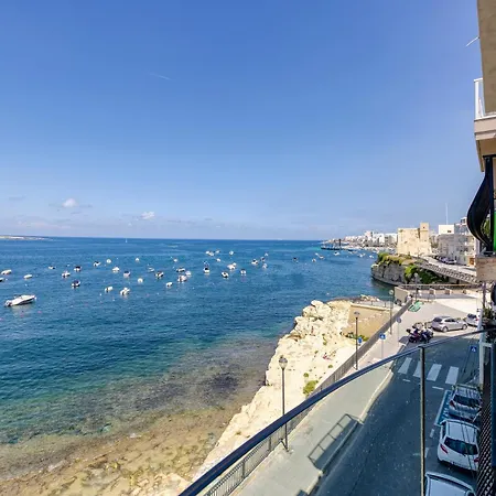 Apartman Stunning Beachdrop 3br With Amazing Views By 360 Estates San Pawl il-Baħar